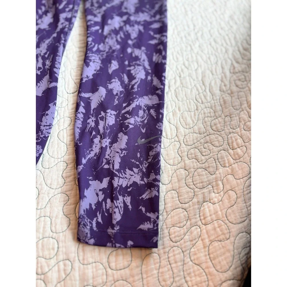Nike One Dri-FIT Womens High Rise 7/8‎ Purple Abstract Print Leggings Small